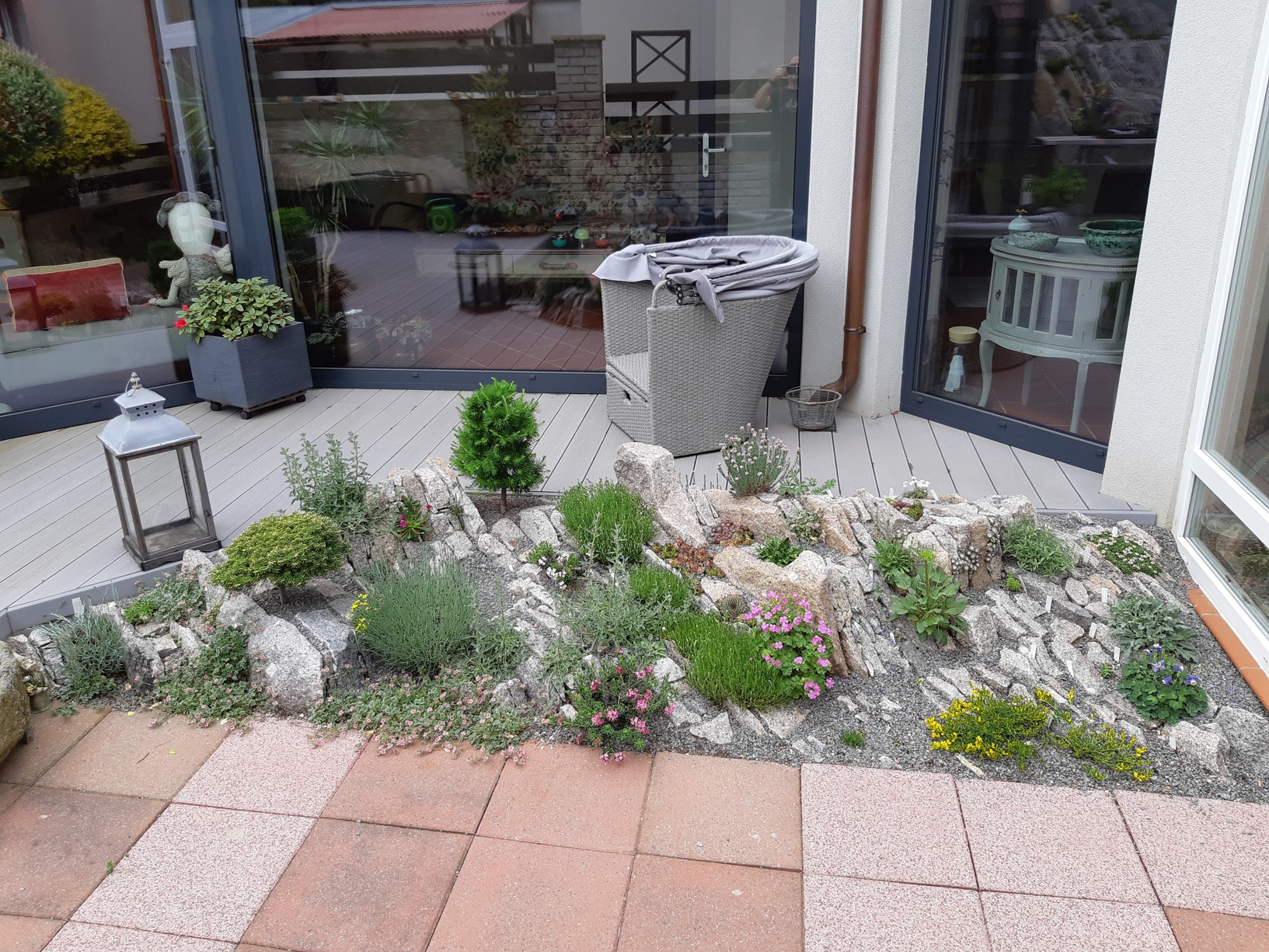 Granite Patio Garden